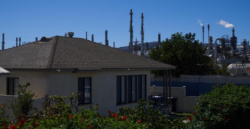 Latinos living near refineries. Getty Images
