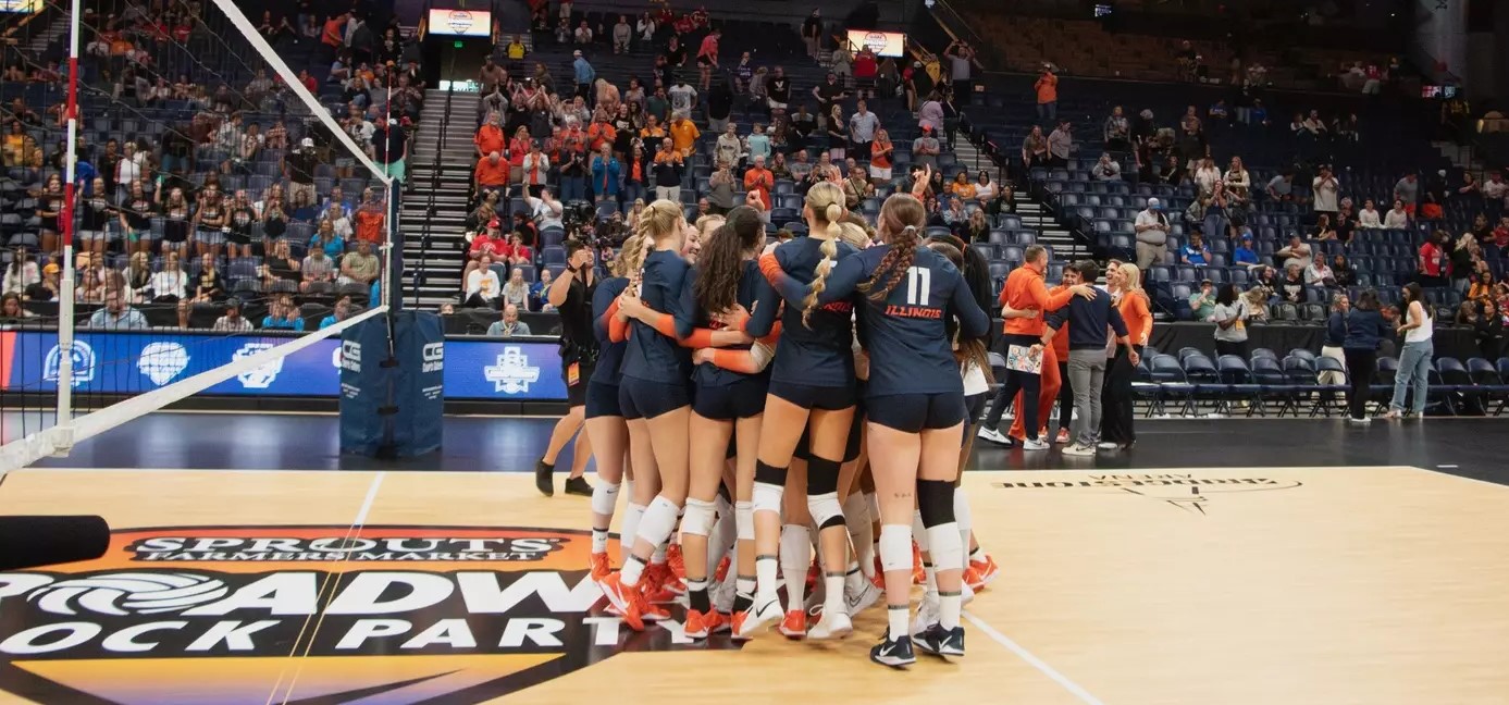 Illini players celebrate their win against Vanderbilt in Nashville on Aug. 31