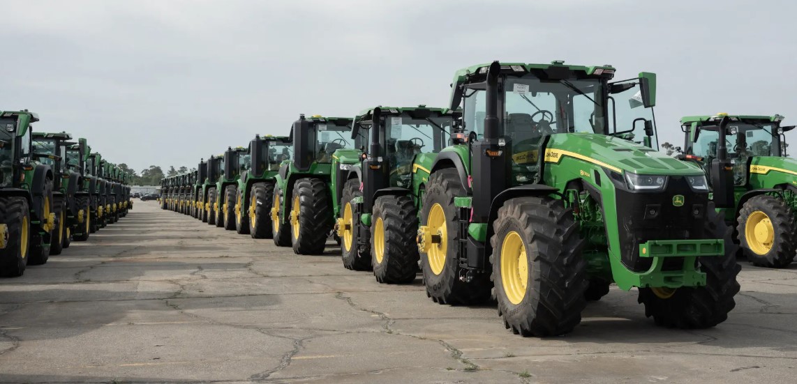 John Deere said it expected its 2025 sales for large agricultural machinery, the source of most of its revenue, to fall 15 to 20 percent.Credit...Dustin Miller for The New York Times
