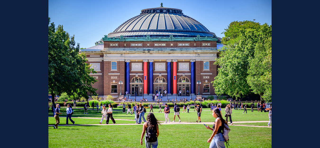 University of Illinois Urbana-Champaign students walking on the Main Quad during the first day of classes.