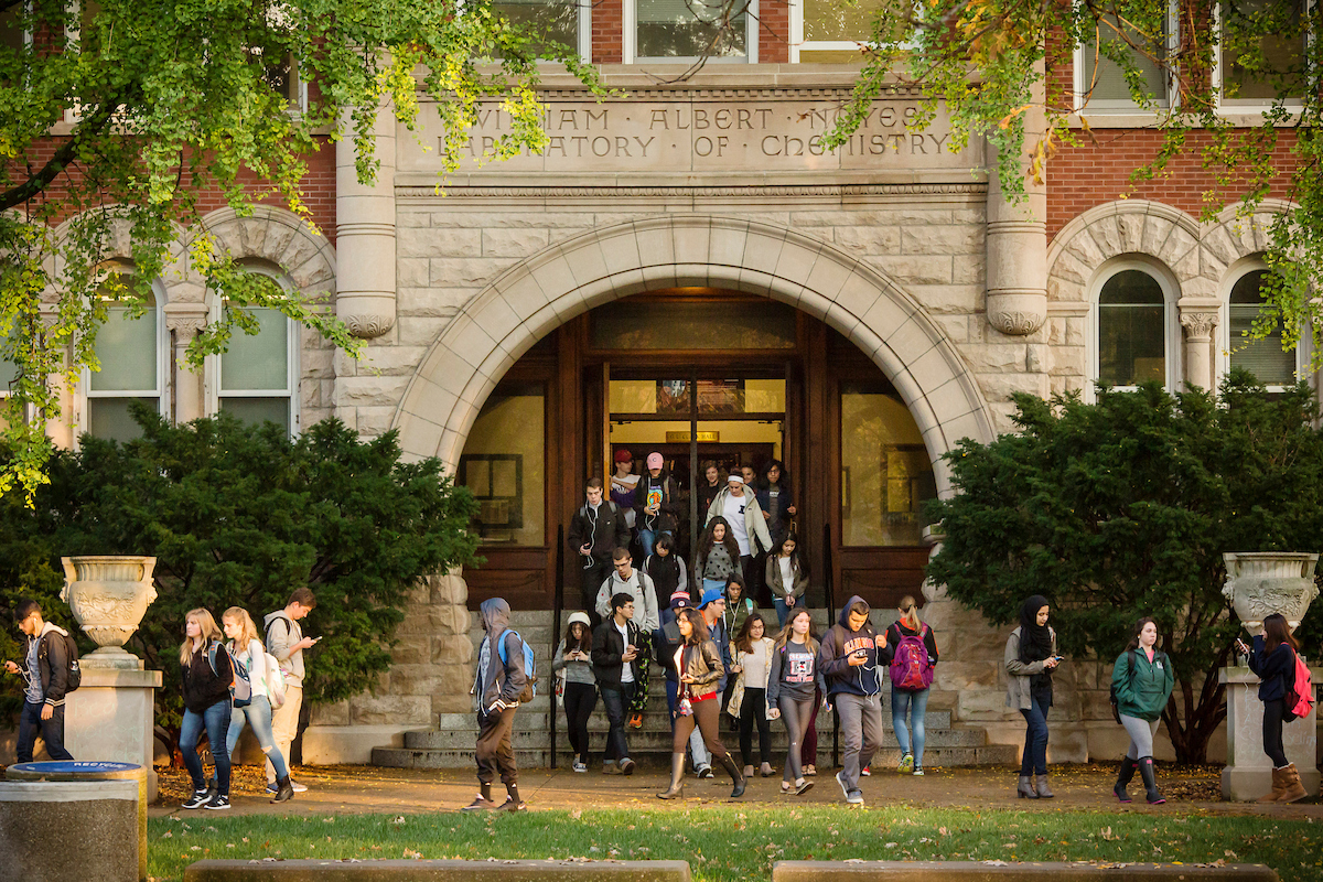 Students exit William Albert Noyes Laboratory of Chemistry.