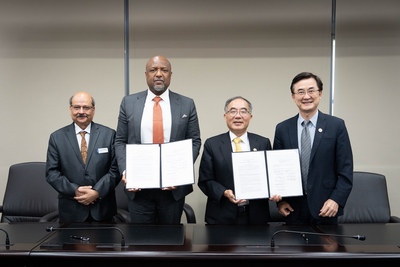 A leadership delegation held meetings with National Taiwan University counterparts during a visit to Taipei on June 29, and held a ceremony where U. of I. Chancellor Charles L. Isbell, Jr., National Taiwan University President Wen-Chang Chen, PRI Executive Director Praveen Kumar, and WCDR Director Chun-Chieh Wu signed a memorandum of understanding.  Images