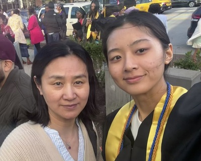 Zoey Zhang and her mother at community college graduation