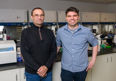 Bioengineering professors Pablo Perez-Pinera, left, and Thomas Gaj led a team that developed a gene editing tool to treat Huntington’s disease and tested it in mice. (Photo by Craig Pessman)