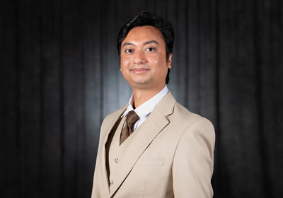 UIS professor Sid Upadhyay