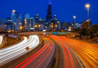 Chicago traffic at night